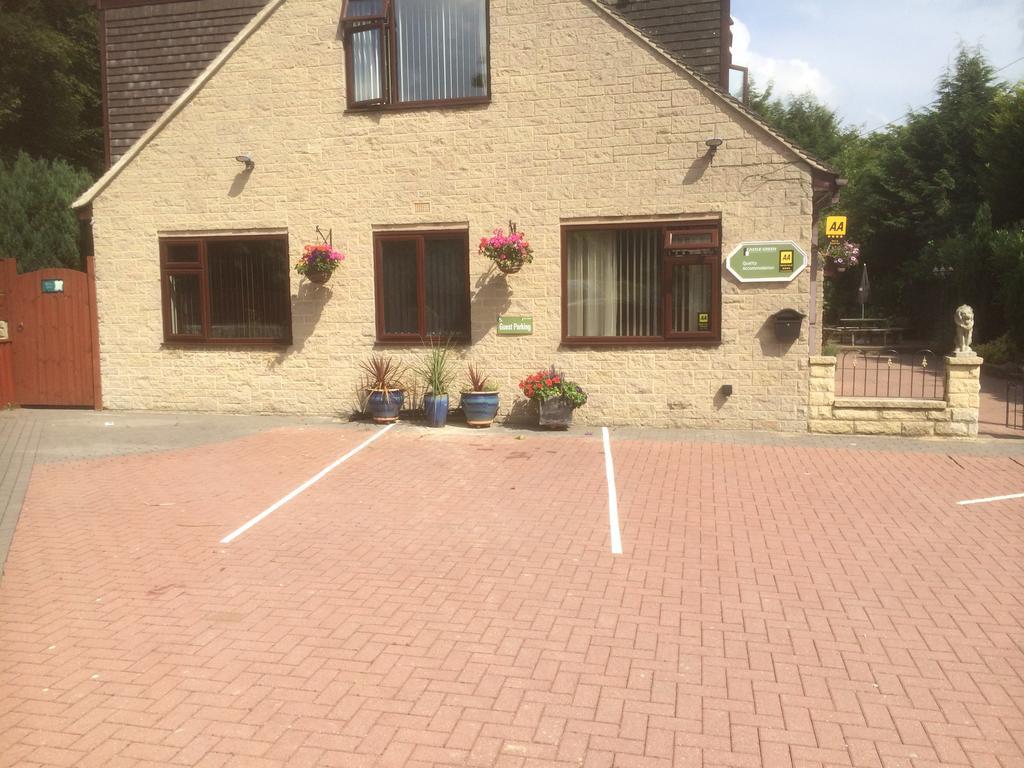 Castle Green Bed And Breakfast Ashbourne  Zewnętrze zdjęcie