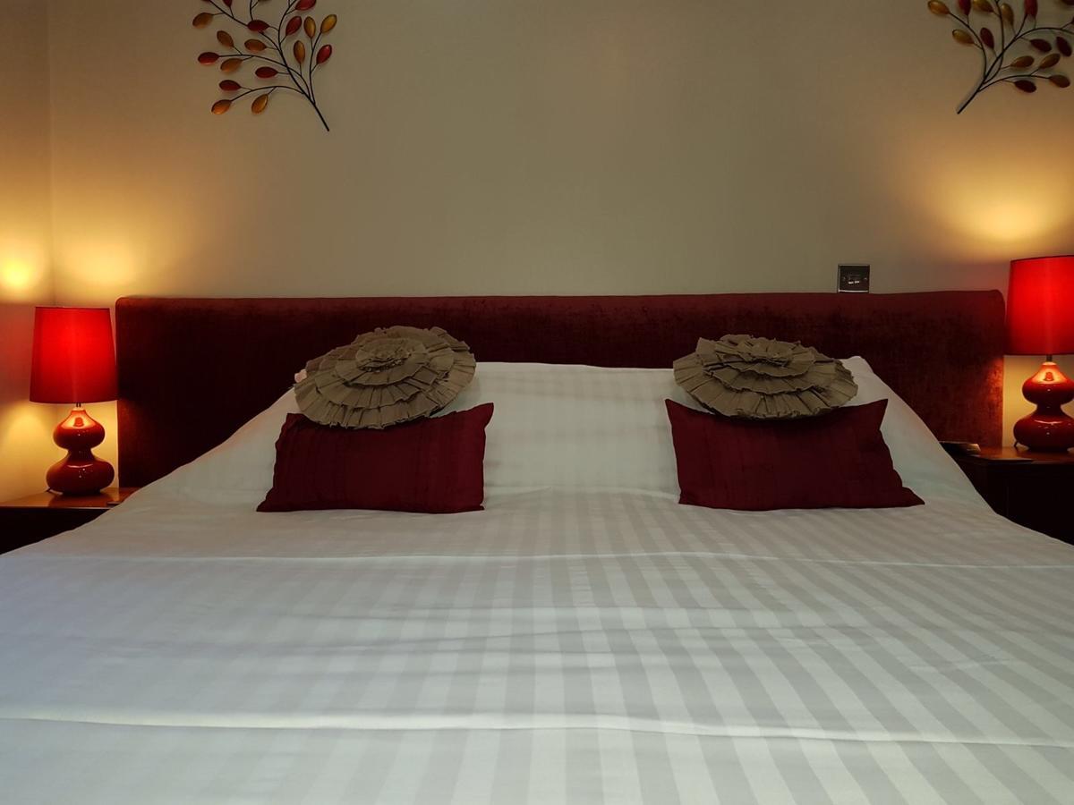 Castle Green Bed And Breakfast Ashbourne  Zewnętrze zdjęcie